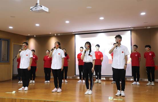 说明: 大媒记者  朱依琦 10.9   朗诵比赛   (27)